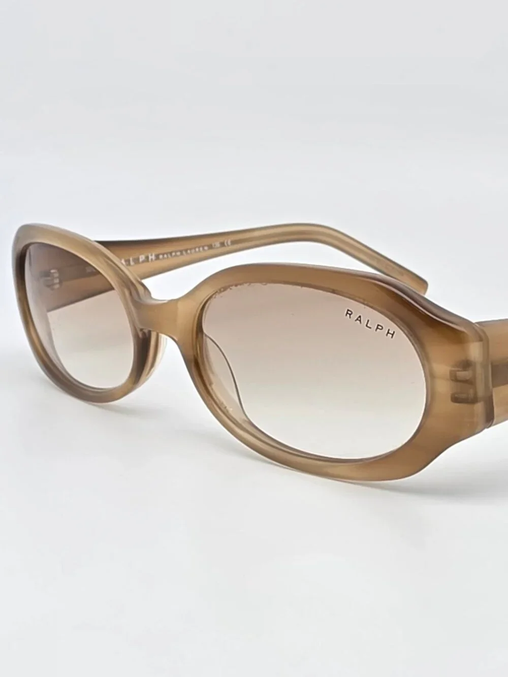 Ralph Lauren 7511 Brown Stripe Frame Light Brown Gradient Lens Sunglasses w Case